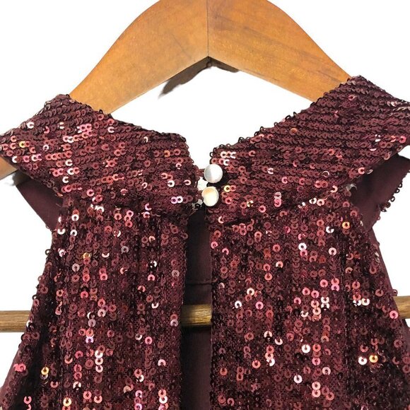 Cable & Gauge Size M All Over Sequins Eggplant Maroon Halter Neck Keyhole Top. - Picture 5 of 9